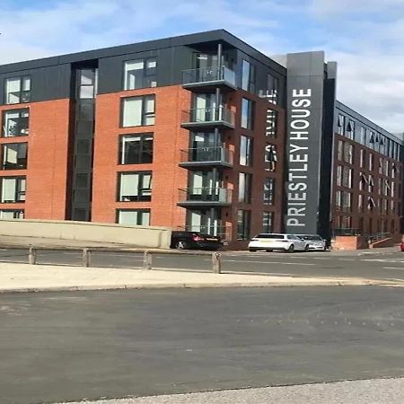 Great Studio Apartments - Netflix, Wifi, Digital Tv شيفيلد المظهر الخارجي الصورة