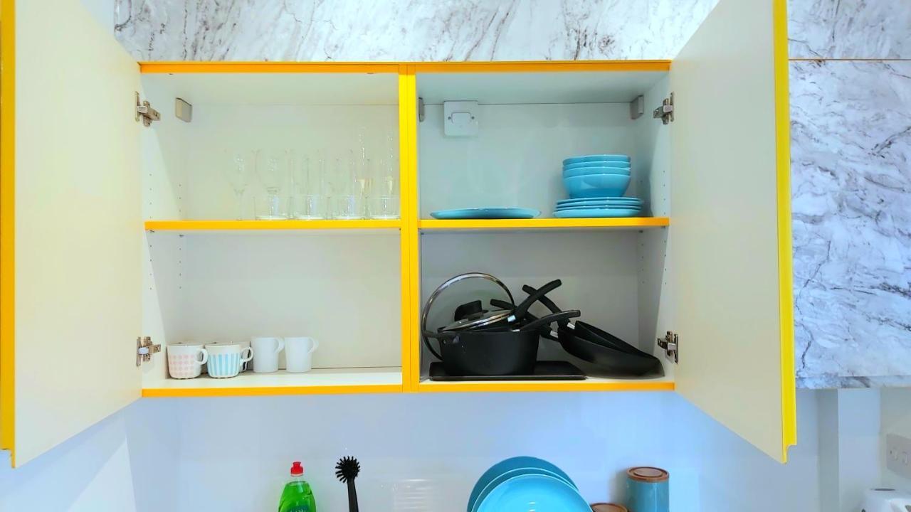Great Studio Apartments - Netflix, Wifi, Digital Tv شيفيلد المظهر الخارجي الصورة