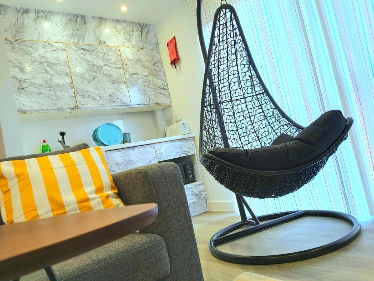 Great Studio Apartments - Netflix, Wifi, Digital Tv شيفيلد المظهر الخارجي الصورة