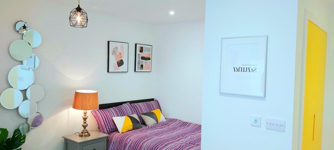 Great Studio Apartments - Netflix, Wifi, Digital Tv شيفيلد المظهر الخارجي الصورة