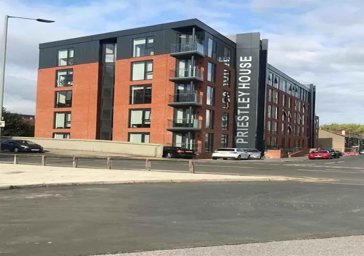 Great Studio Apartments - Netflix, Wifi, Digital Tv شيفيلد المظهر الخارجي الصورة